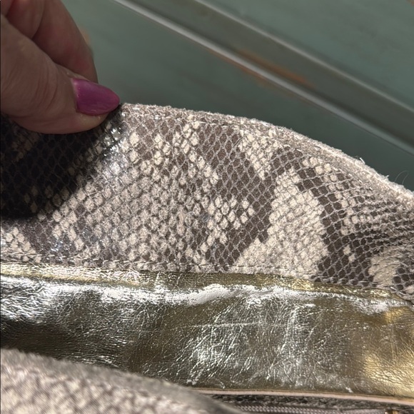 EUC Calvin Klein Tan Straw with Gray Imitation Snake Women's Bag - Picture 7 of 11